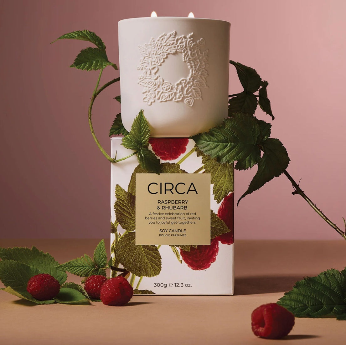 🎄 Raspberry & Rhubarb 300g Soy Candle