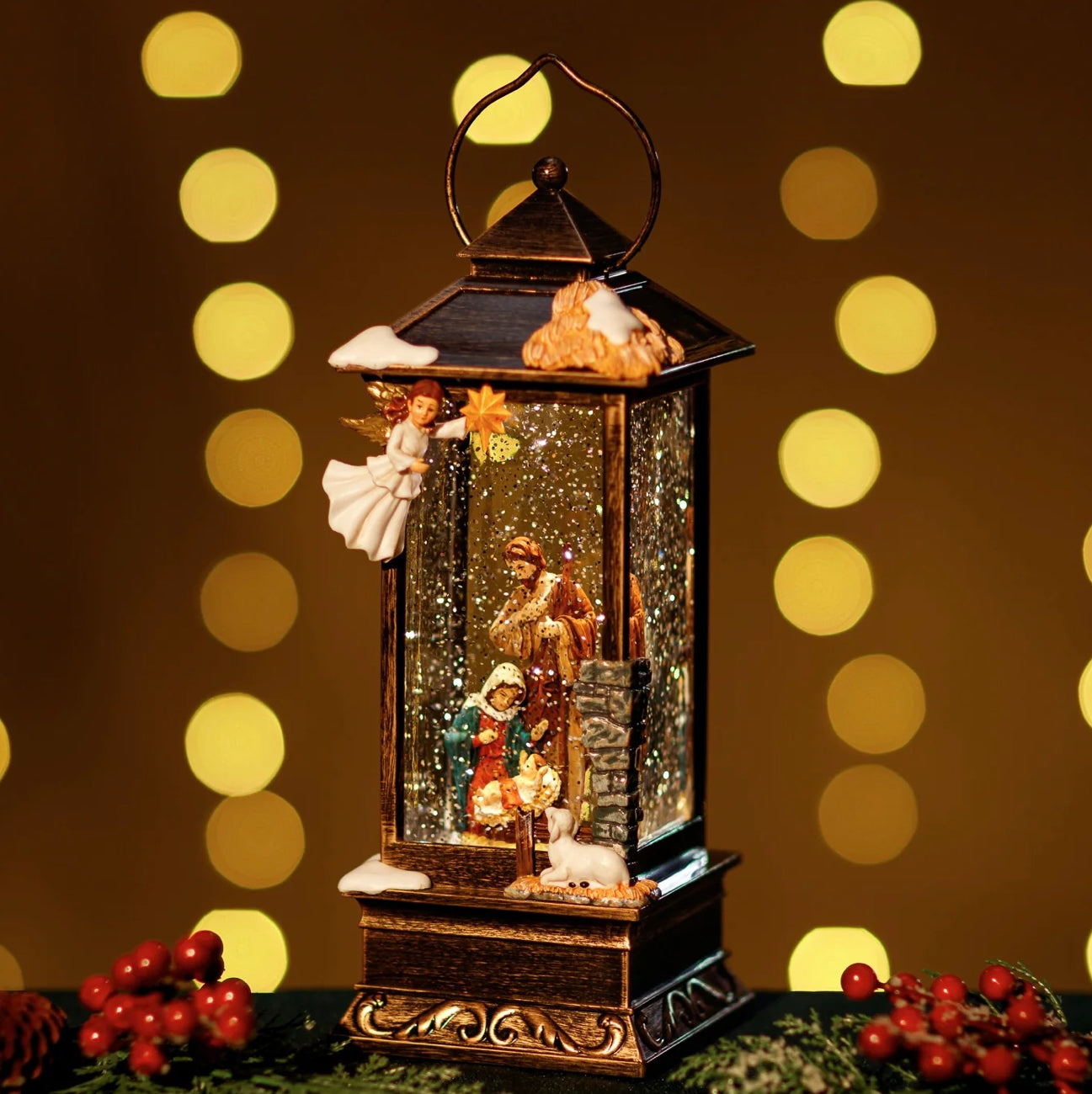 🎄 Snowing Angle Malta Lantern w/ Holy Family