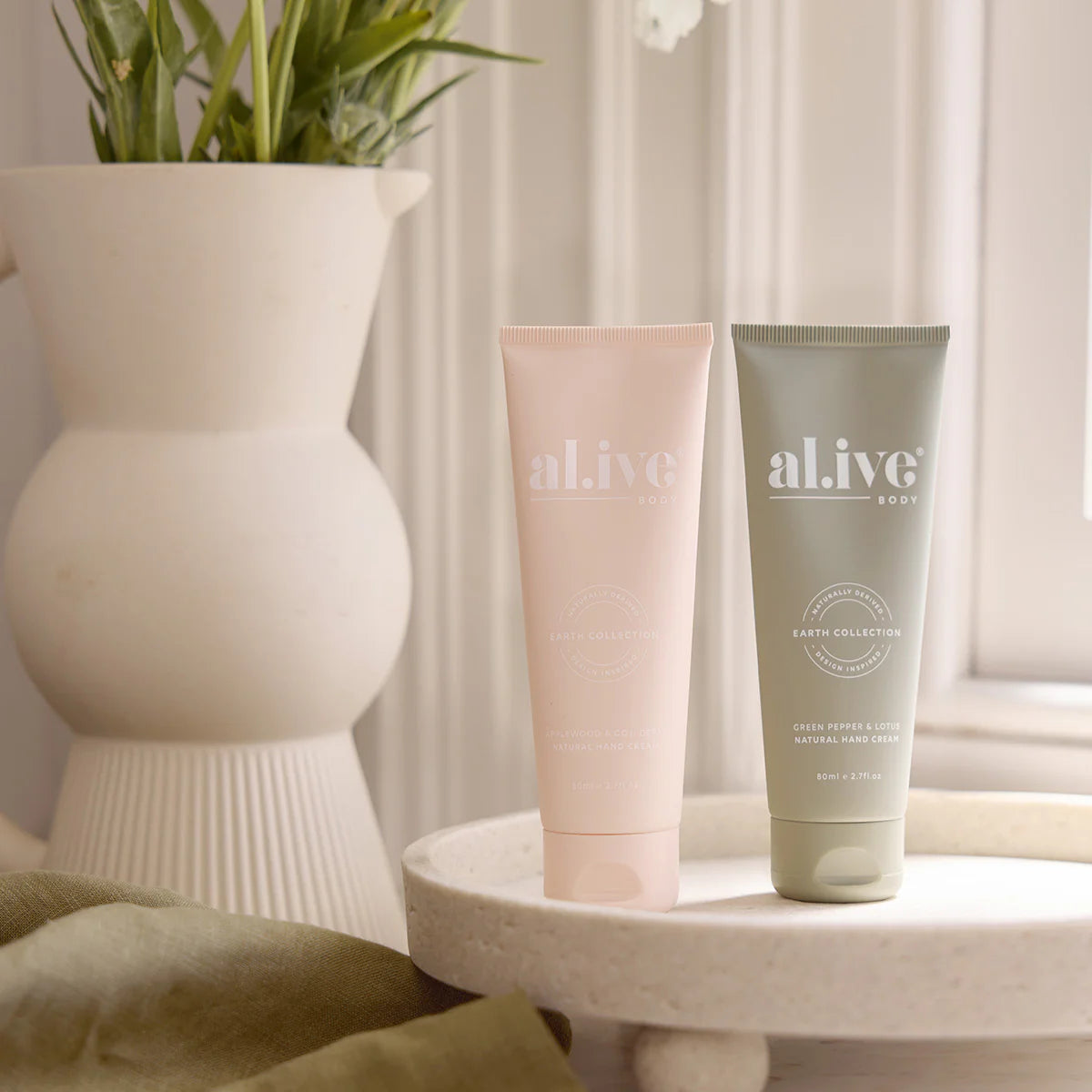 MOTHER'S DAY 2025 - Hand Care Duet - Applewood & Goji Berry + Green Pepper & Lotus