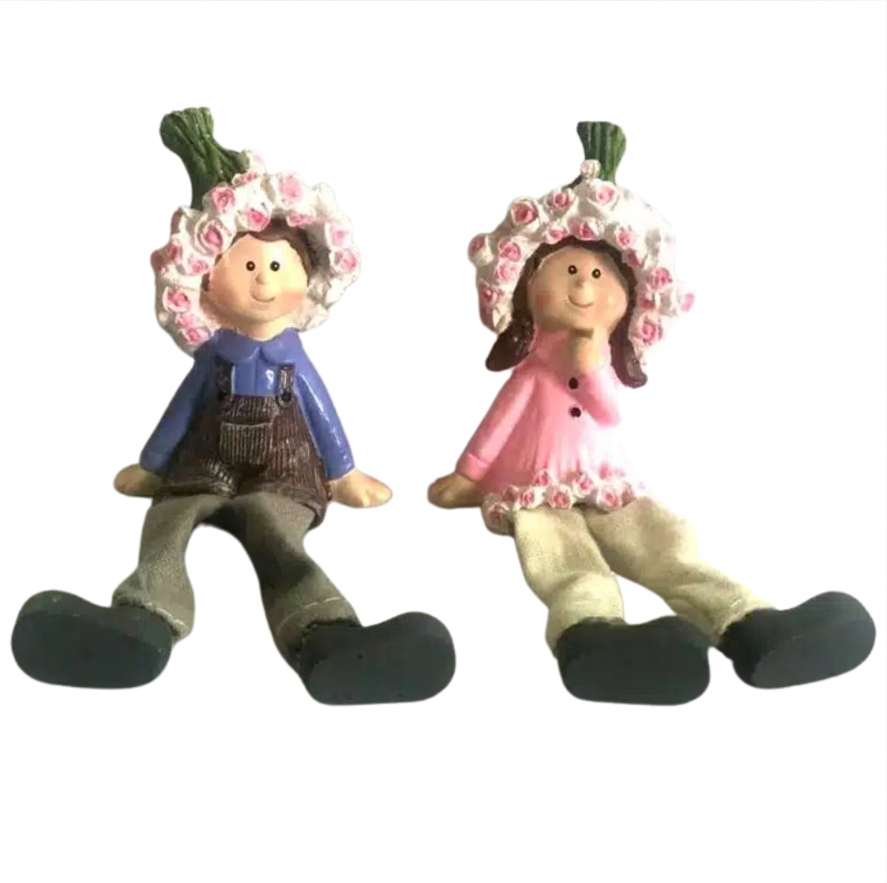 Rose Head Shelf Sitters - Robbie & Suz